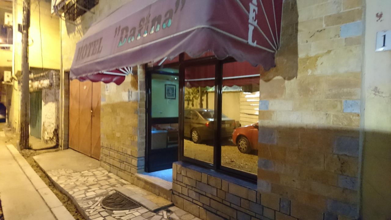 Dafina Hotel Тирана Екстериор снимка